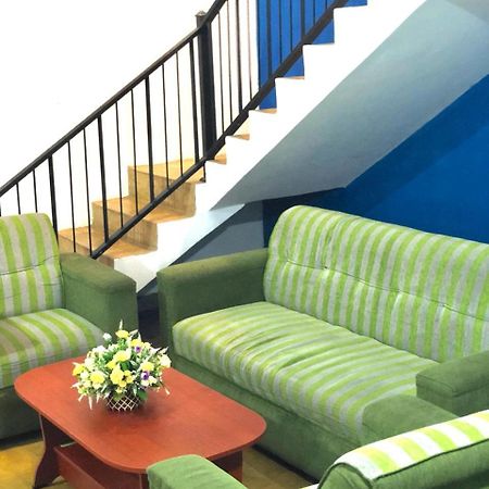 House Of Ahasna Bed & Breakfast Katunayake Exterior photo