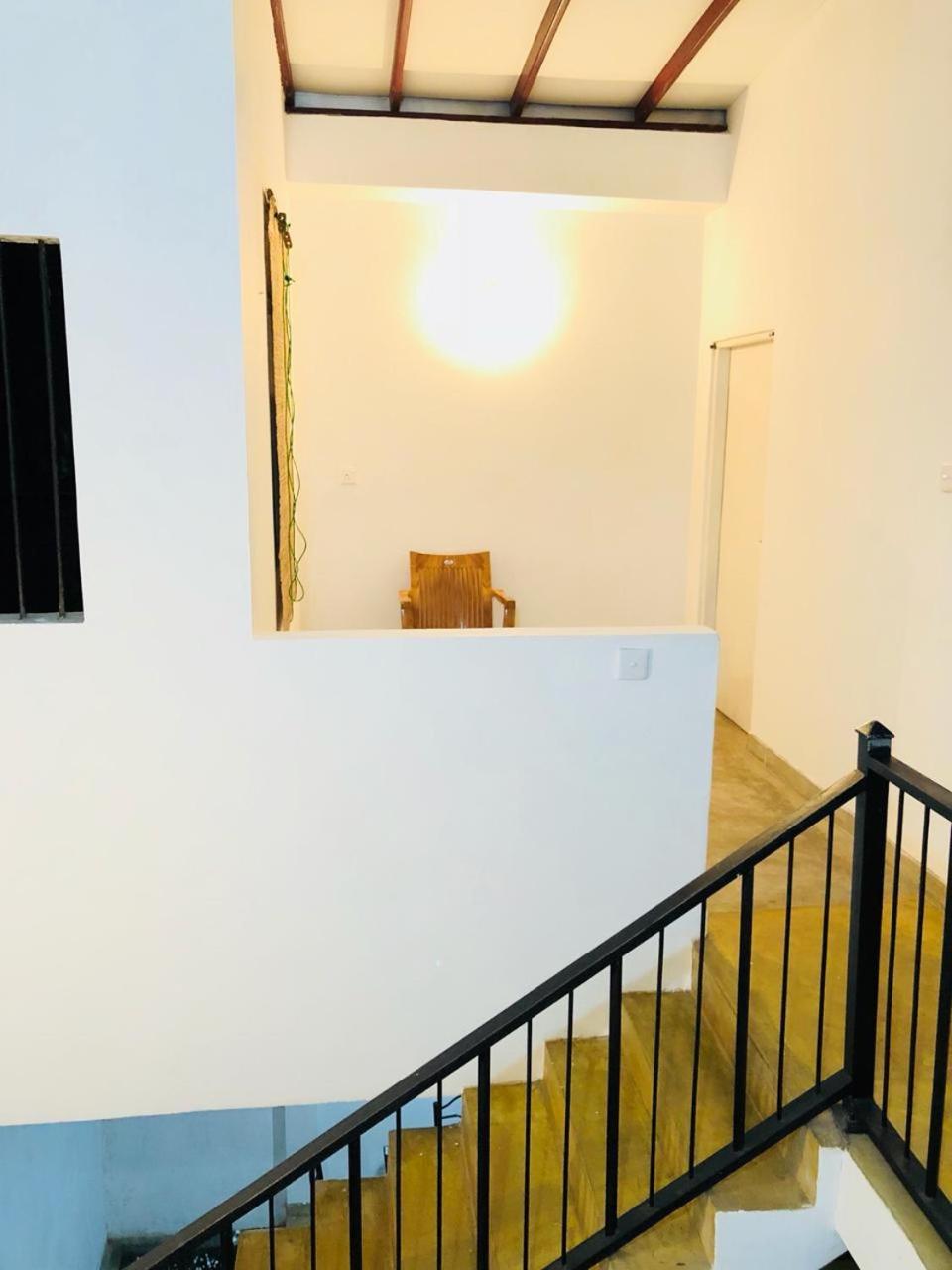 House Of Ahasna Bed & Breakfast Katunayake Exterior photo