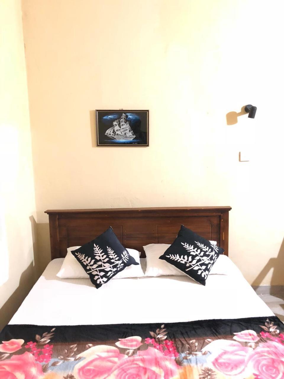 House Of Ahasna Bed & Breakfast Katunayake Exterior photo